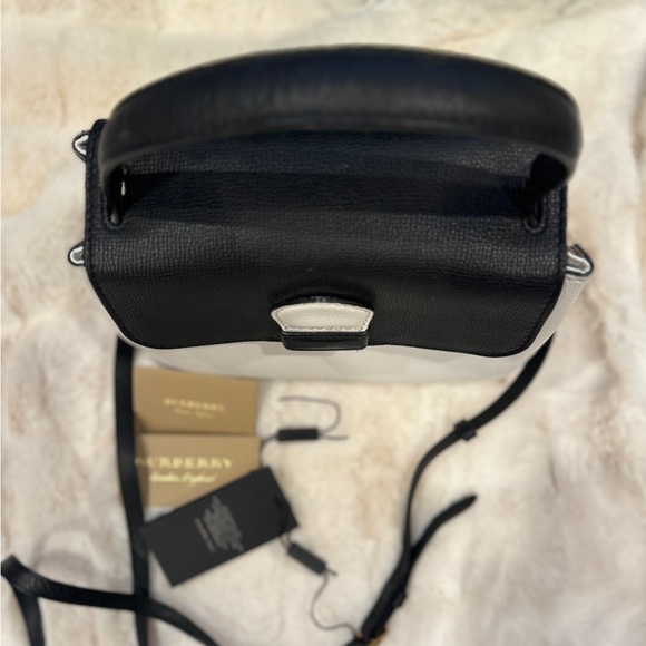 Camberley Derby Small Leather Tote Bag, White/Black - Picture 4 of 14